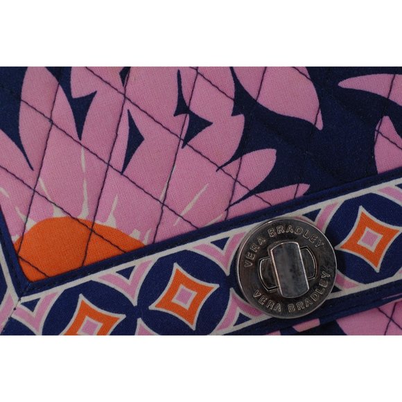 Vera Bradley Pink Love Me Twist‎ Lock Hand Bag - Picture 8 of 11